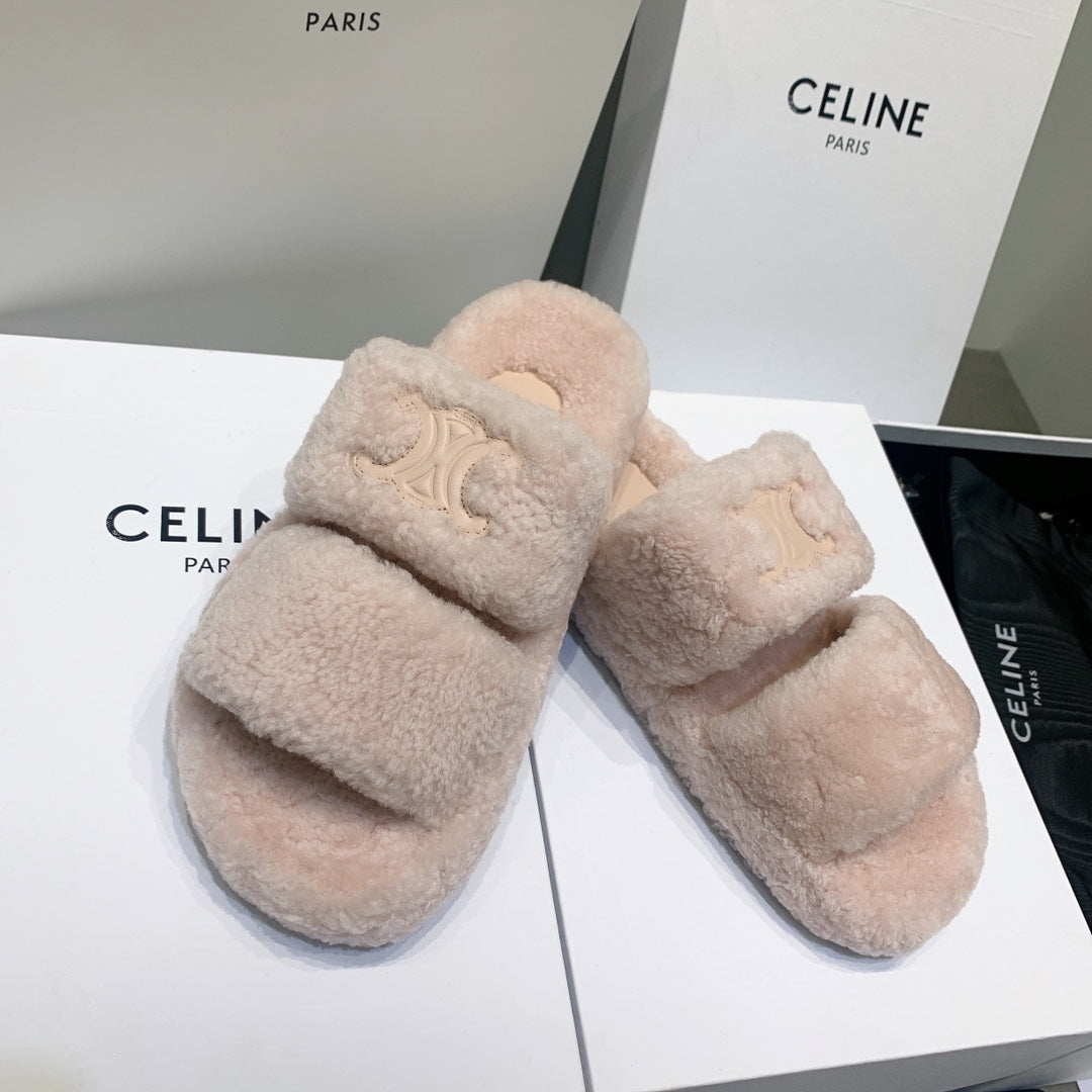 賽C家-羊皮LOGO羊毛拖鞋（尺碼35-39，40.41訂製）