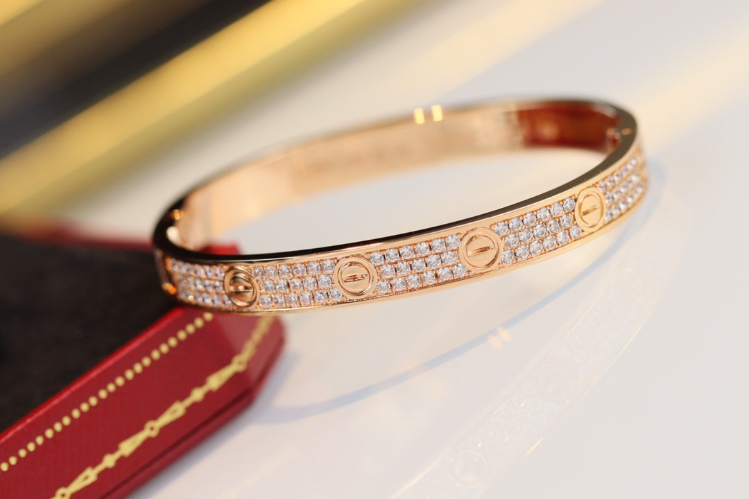 Cartier Love寬版滿天星手鐲