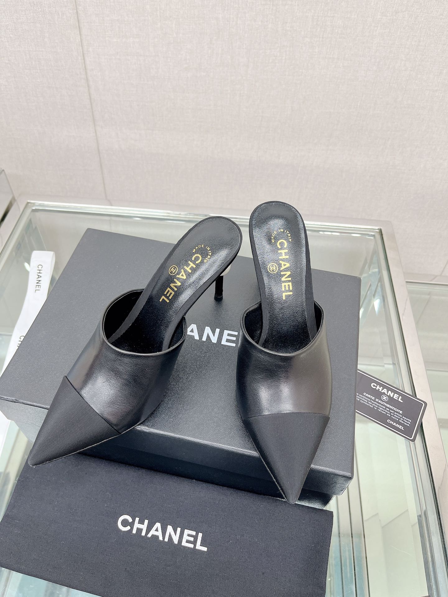 小香家-coco珍珠高跟拖鞋 8.5cm 黑色