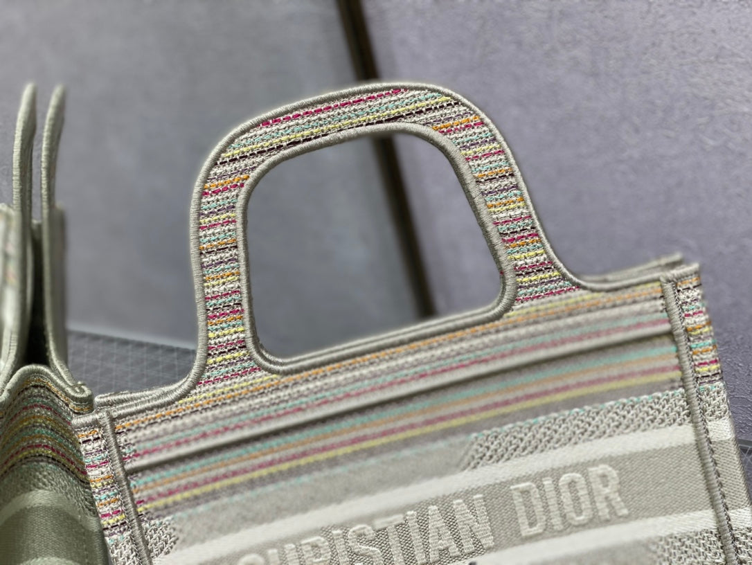 Dior Book Tote-Mini 23cm-金絲條紋