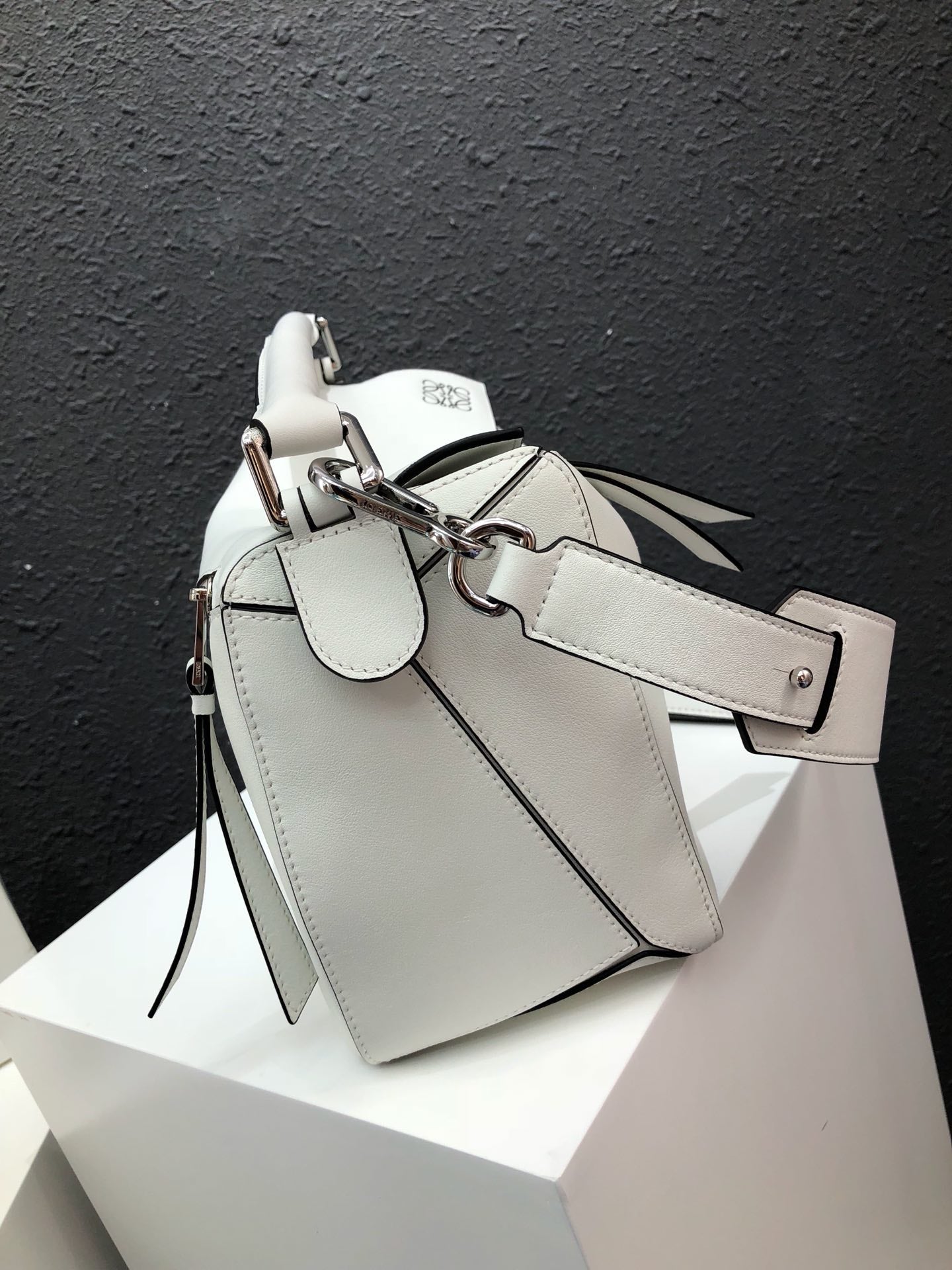 羅L威-Puzzle bag 小牛皮 中號