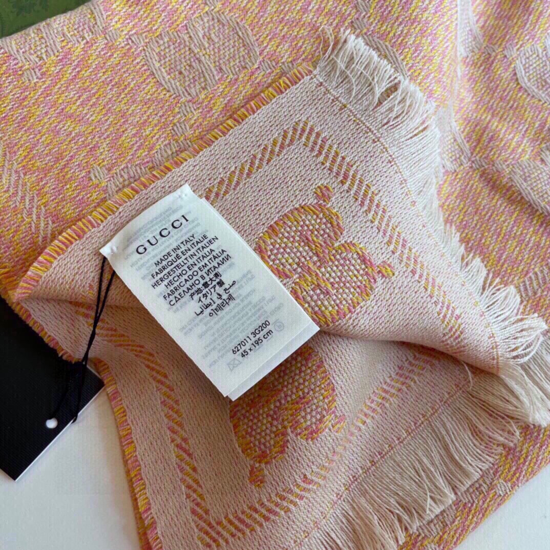 古G家-羊毛提花圍巾 96%羊毛 2%聚酰胺 2%金屬纖維  45*195cm 粉色
