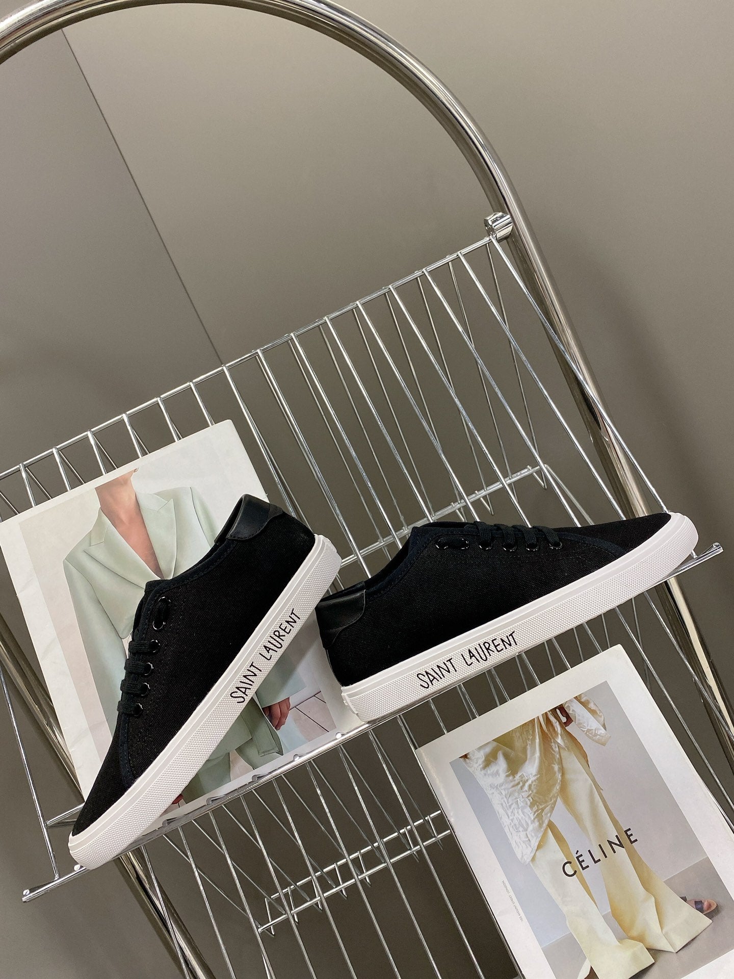 聖Y羅-2021走秀款 小白鞋 黑色