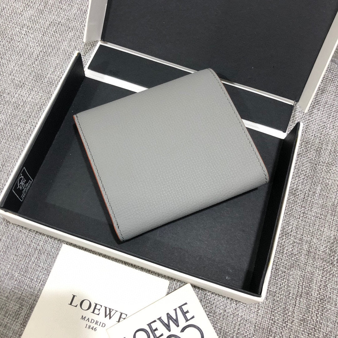 Loewe 三折短夾