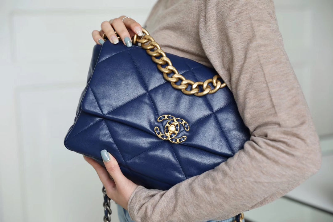 Chanel 19Bag-中號深藍
