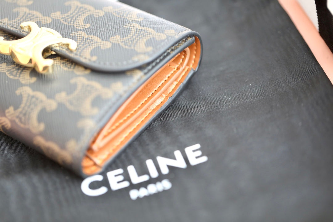 Celine 小號TRIOMPHE人造革錢包-咖啡色老花