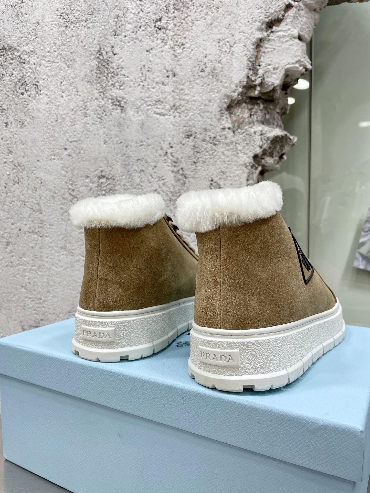 普P家-2022秋冬新款 雪地靴 明星同款