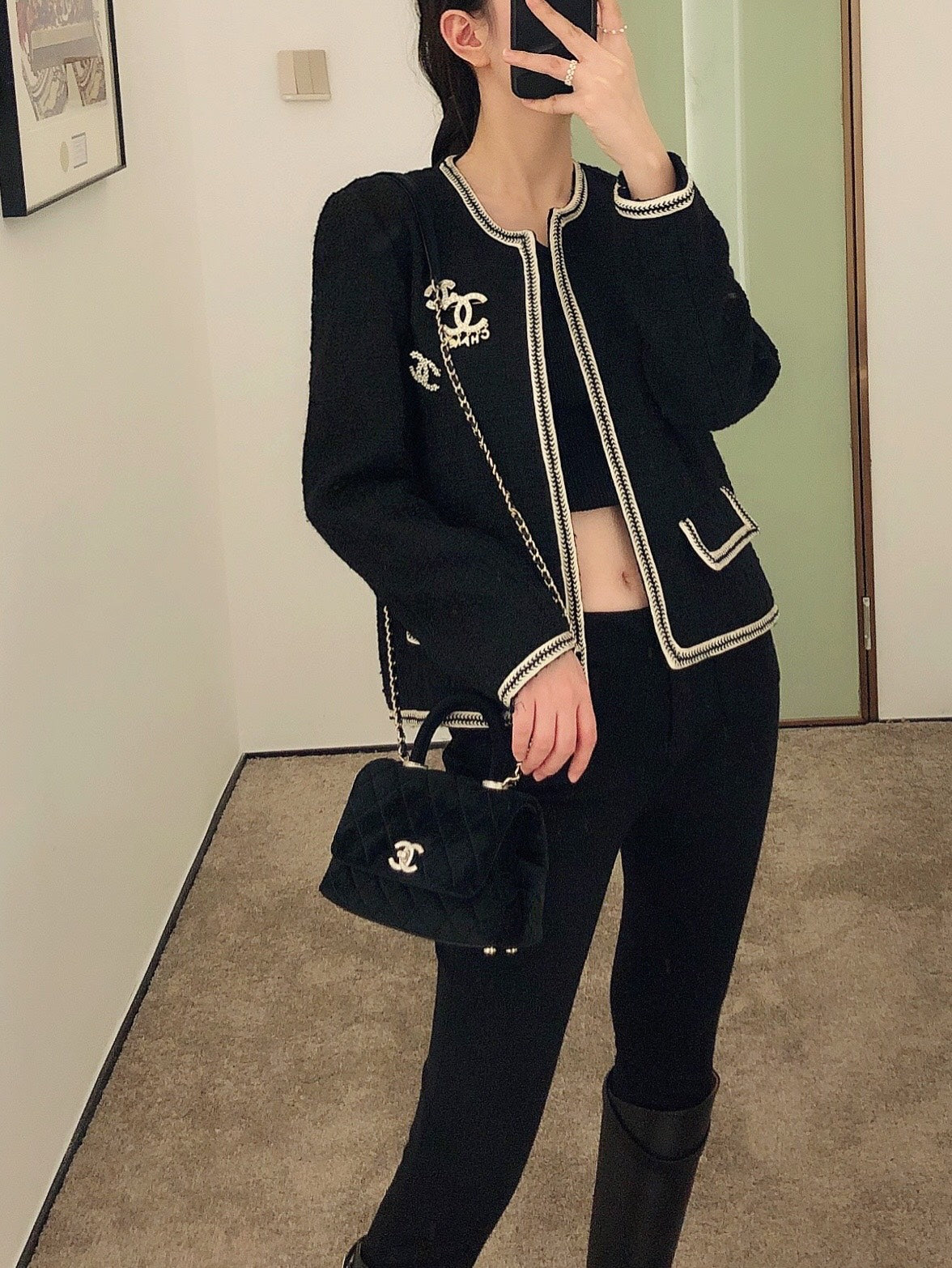 Chanel mini coco handle-黑色絲絨鑽扣