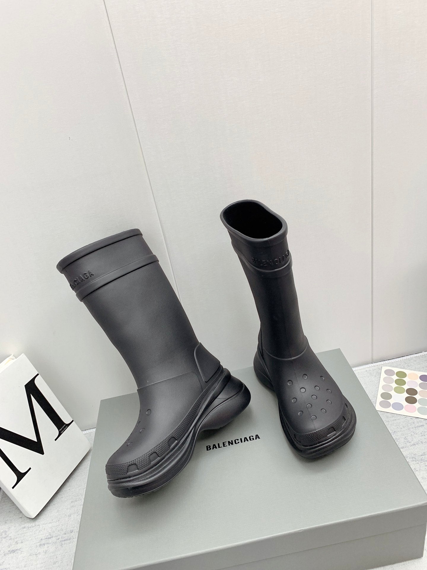 巴黎世-2022秋冬 x Crocs 防滑厚底雨靴 黑色