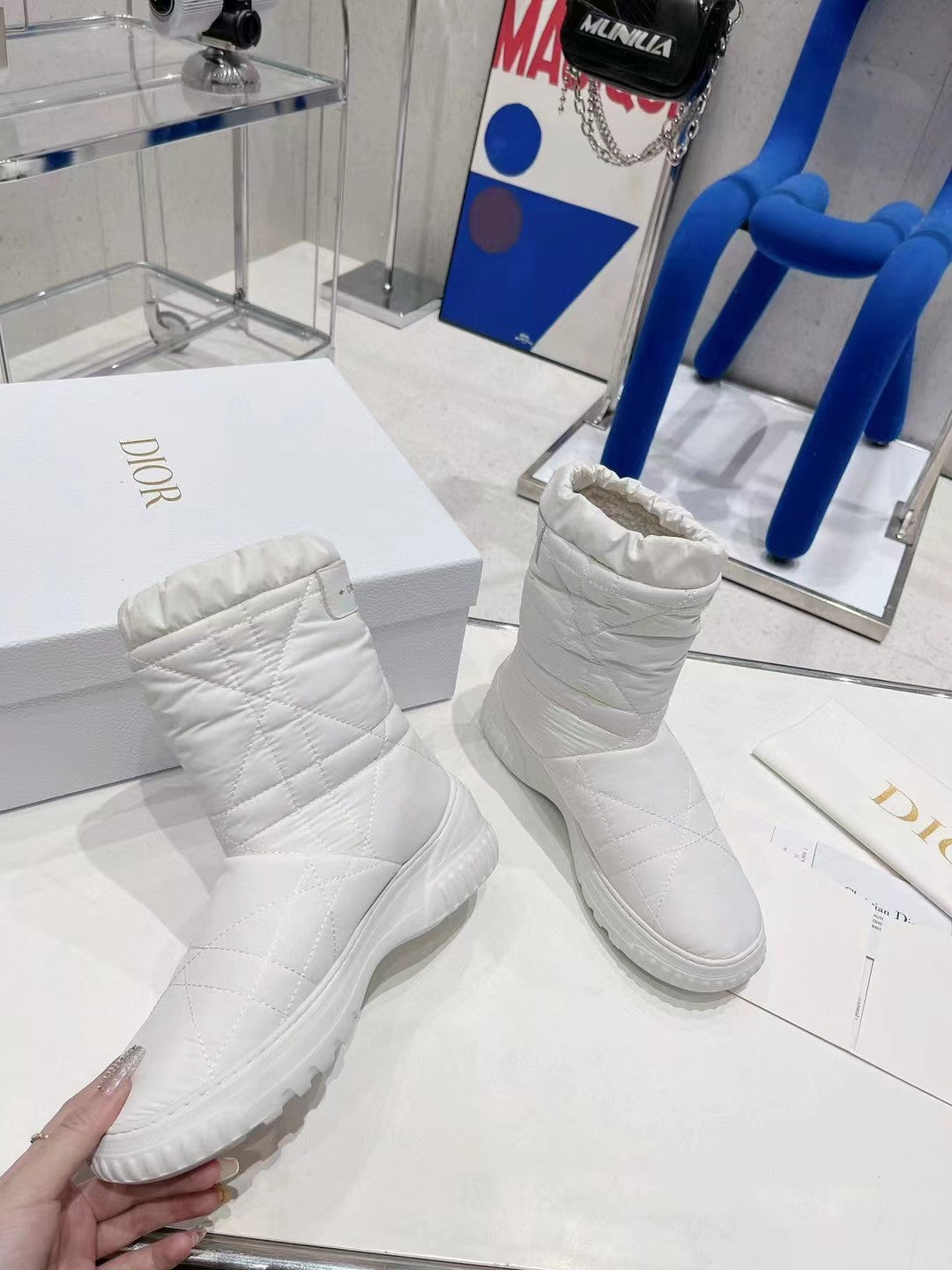 迪D家-22SS 羽絨羊毛短靴 白色