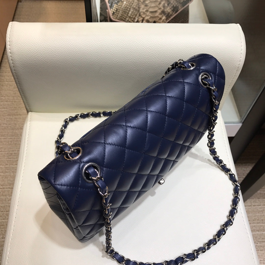 小香家-經典款菱格系列 CF包 銀鍊 25cm