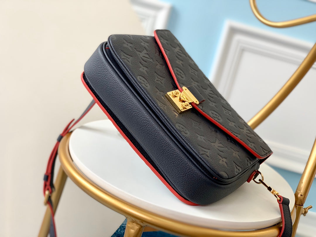 M44071 路L家-Pochette Métis郵差包
