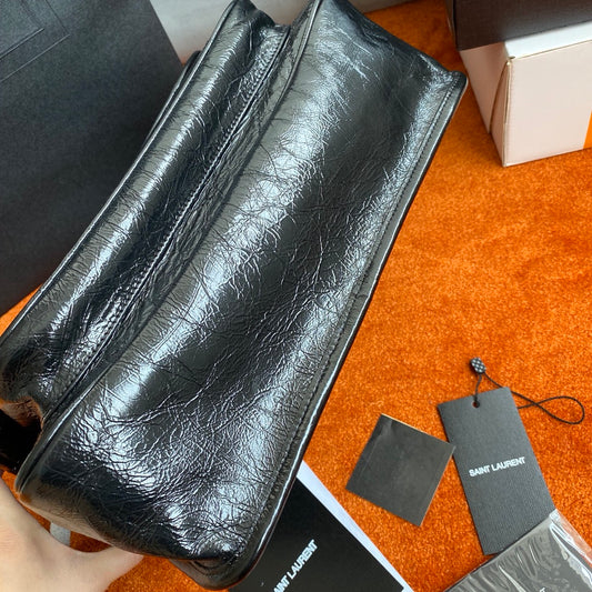 聖Y羅-NiKi 郵差包 黑色銀鍊 牛皮 32cm