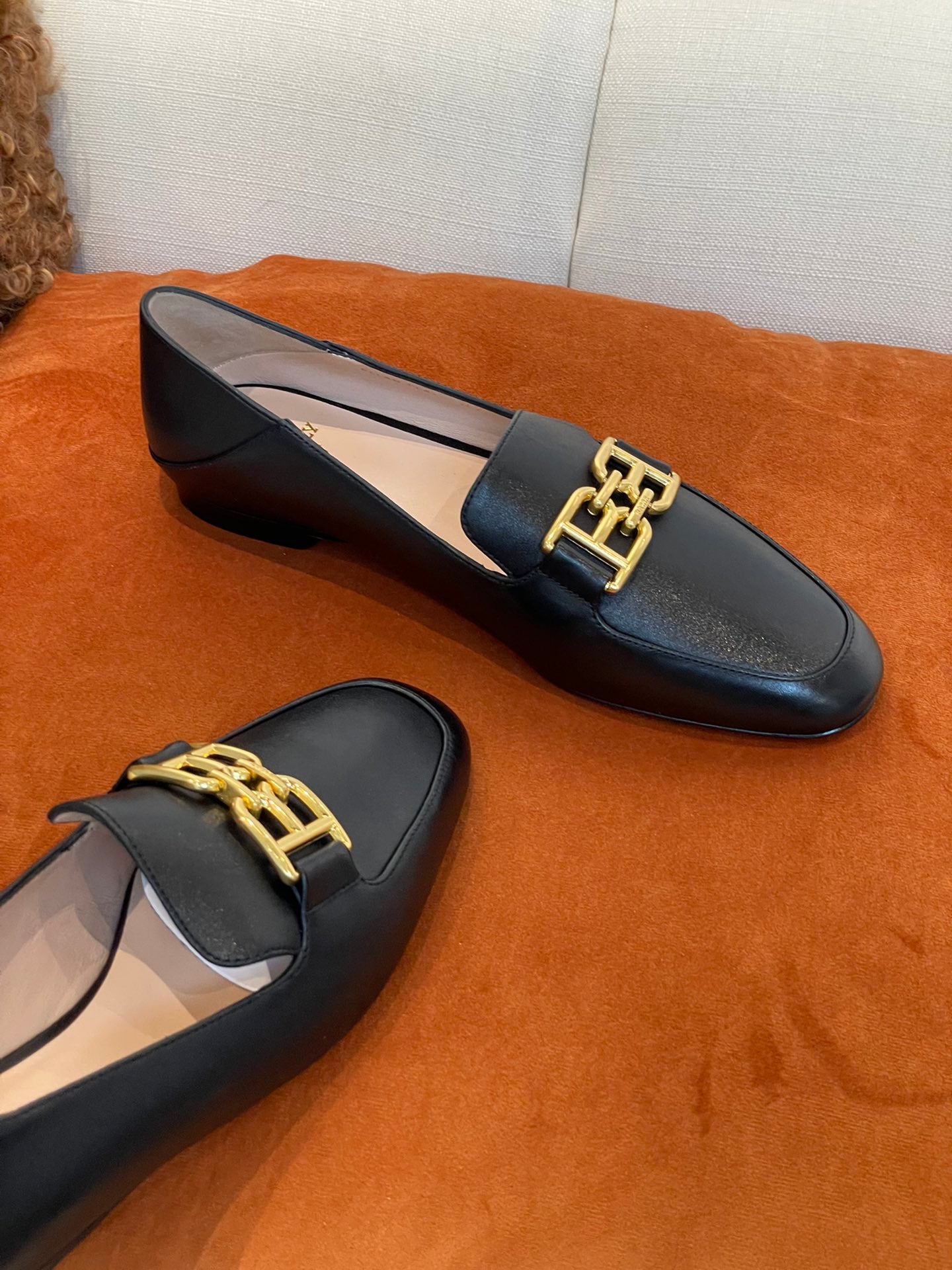 BALLY-平底鞋