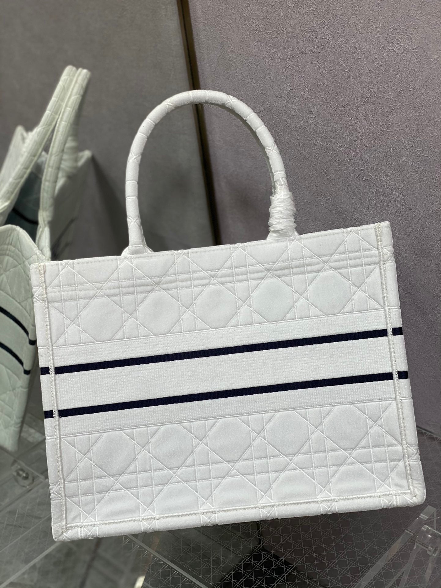 Dior Book Tote-小號36.5cm-秋冬絲絨菱格系列