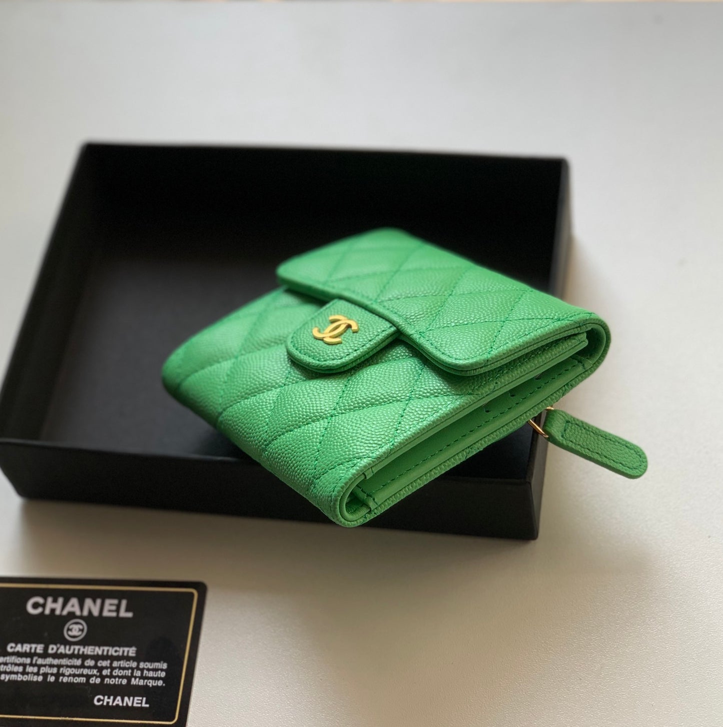 Chanel CF 三折短夾-綠色荔枝皮金釦