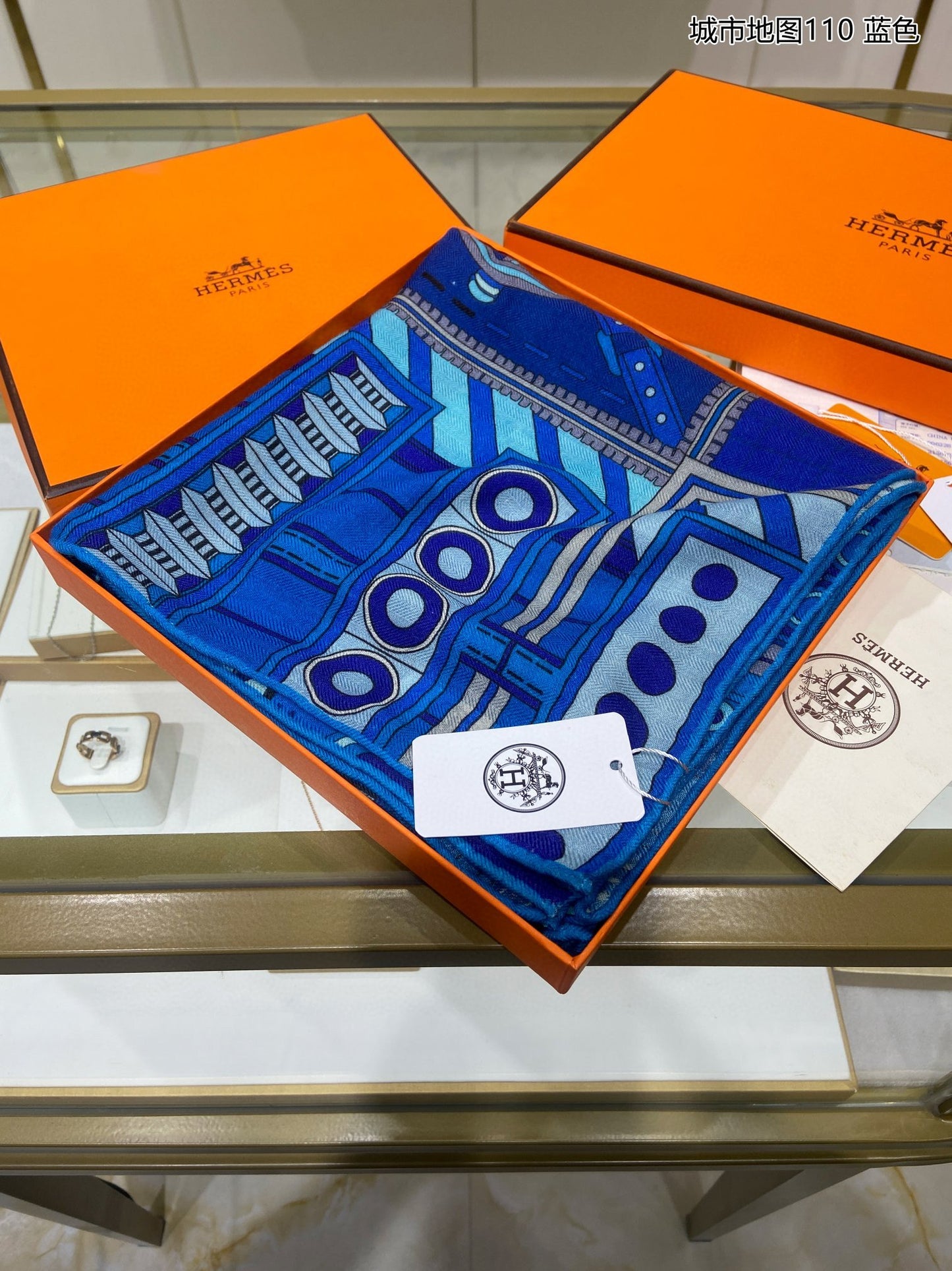小愛款-城市地鐵圍巾 110*110cm 70%羊絨+30%真絲