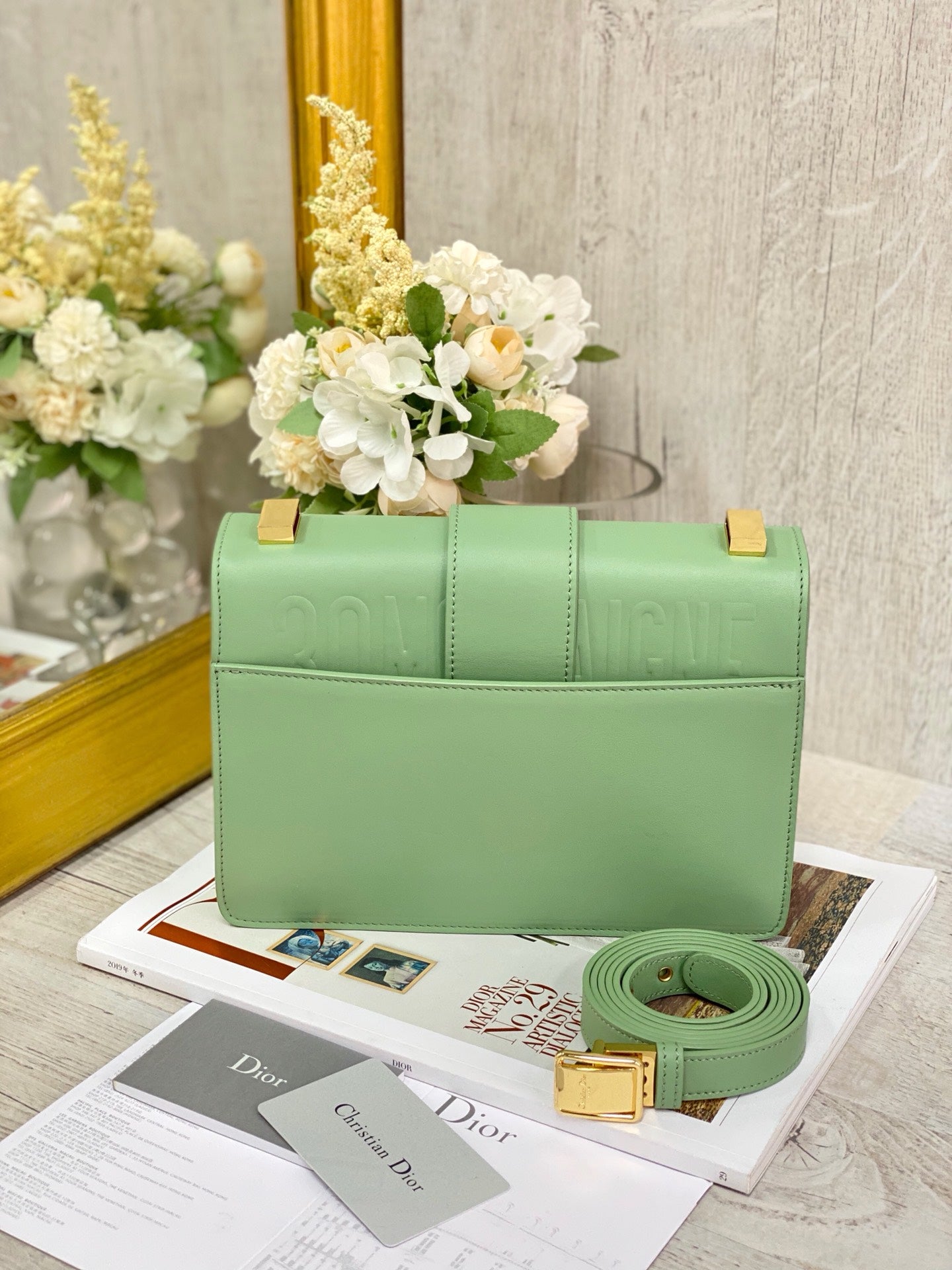 Dior 蒙田 30 Montaigne系列-24cm-牛皮平紋-牛油果綠金扣