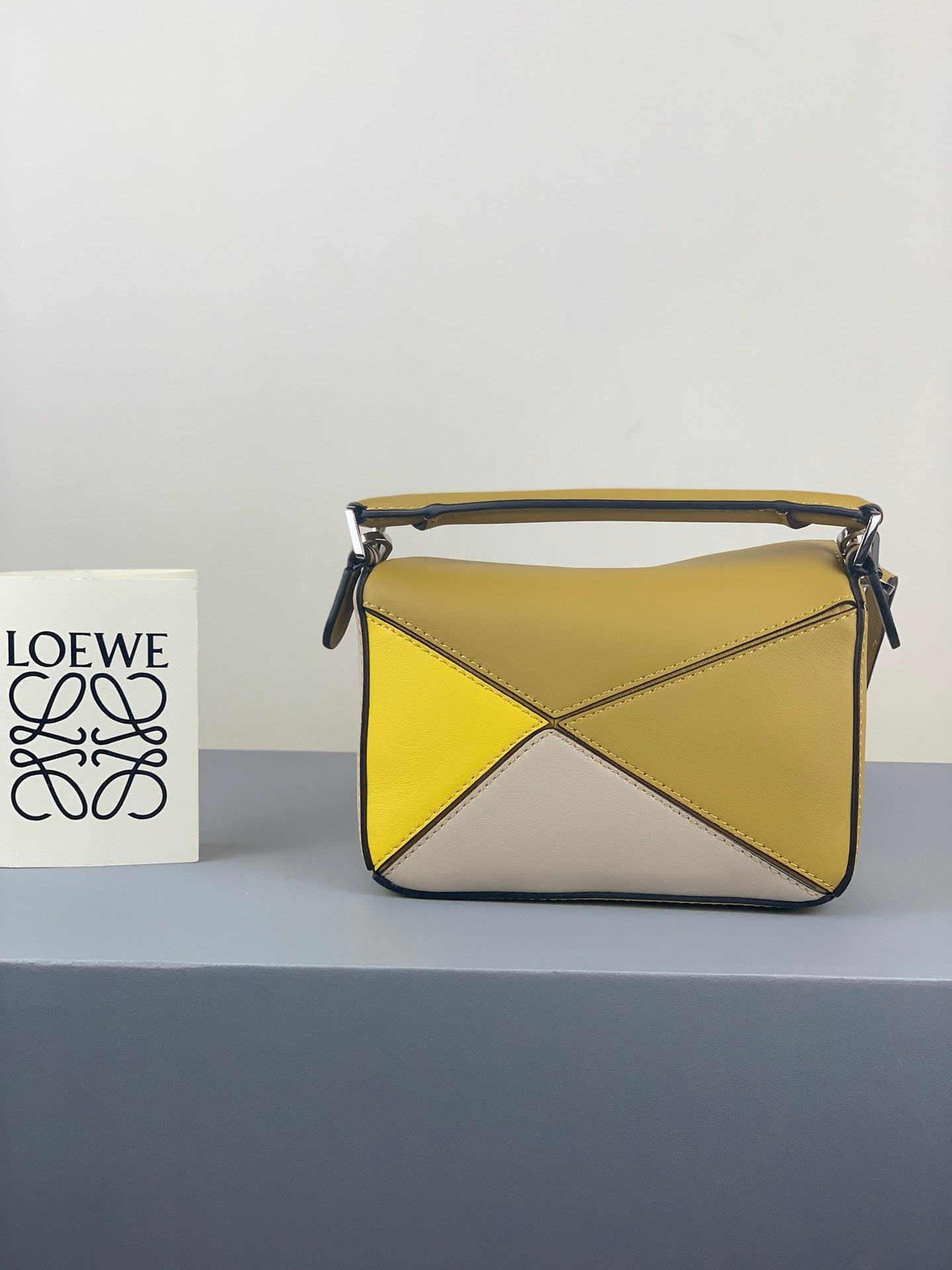 羅L威-Puzzle bag mini 小牛皮