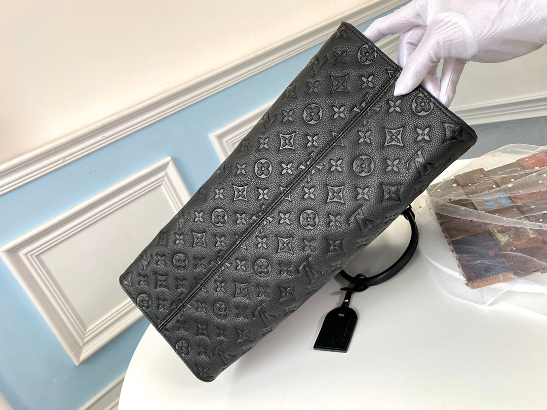 LV M44925 黑色壓花 ONTHEGO 手袋