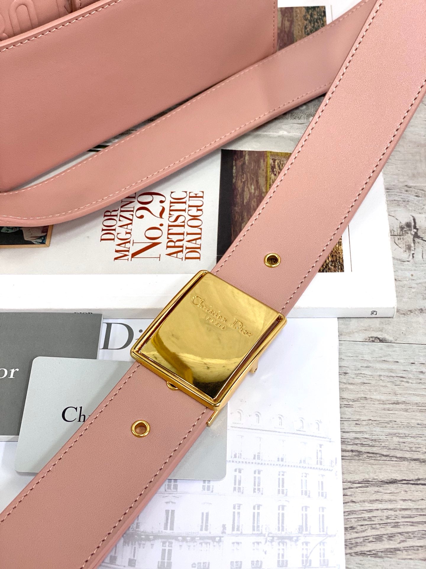 Dior 蒙田 Mini Box-牛皮平紋-金扣-17.5cm-粉色