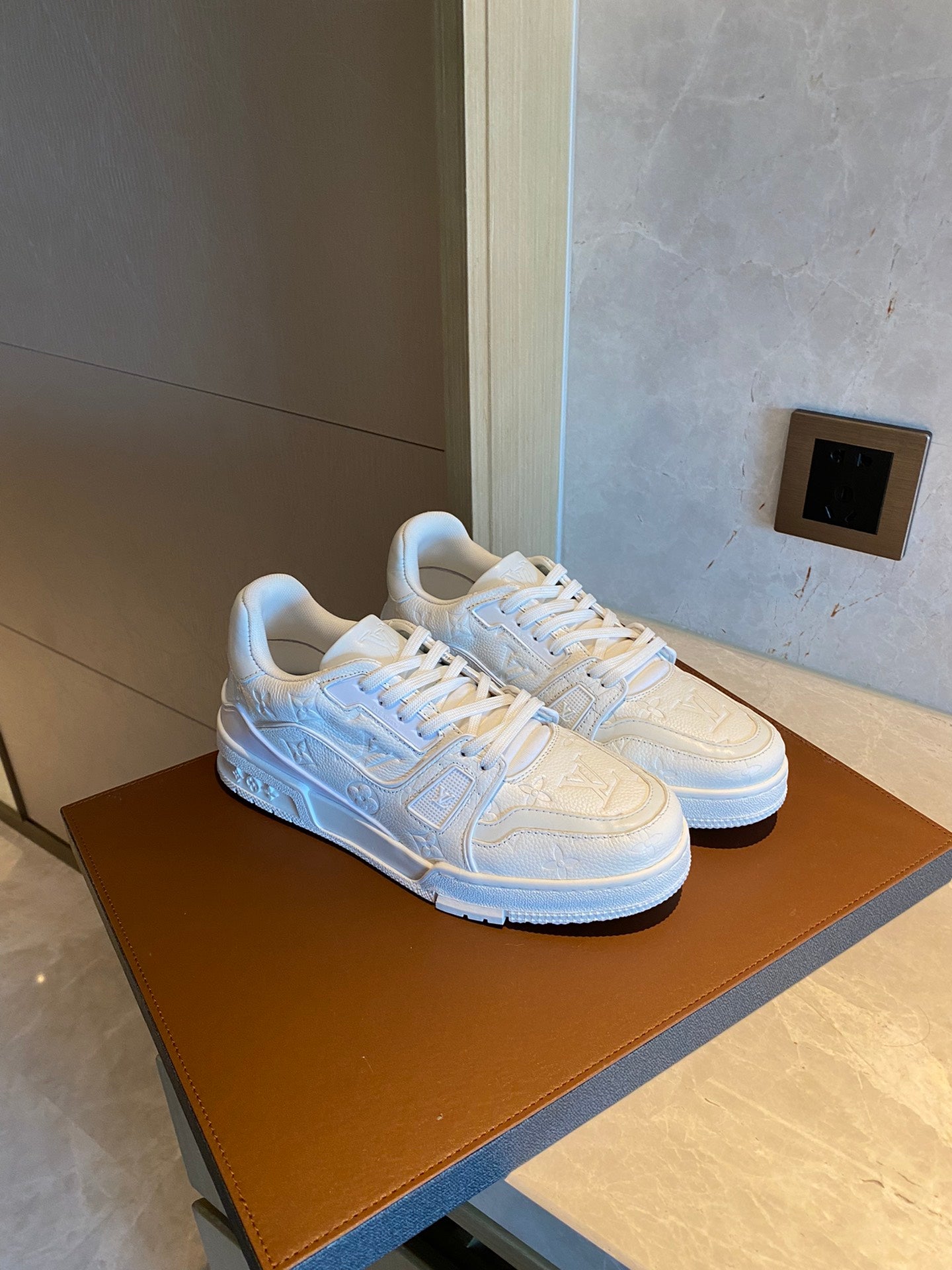 LV鞋-LV Trainer運動鞋