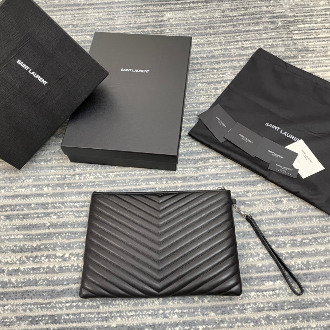 YSL 經典MONOGRAM中號絎縫皮革手包-黑色小牛皮銀扣