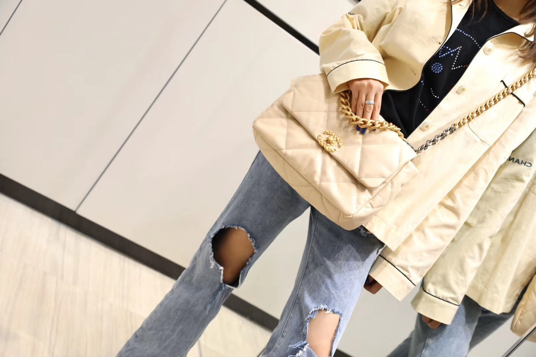 Chanel 19Bag-中號杏色