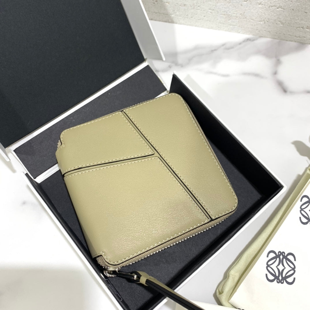 Loewe Puzzle系列 拉鍊短夾