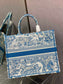 Dior Book Tote-大號41.5cm-淺藍色老虎