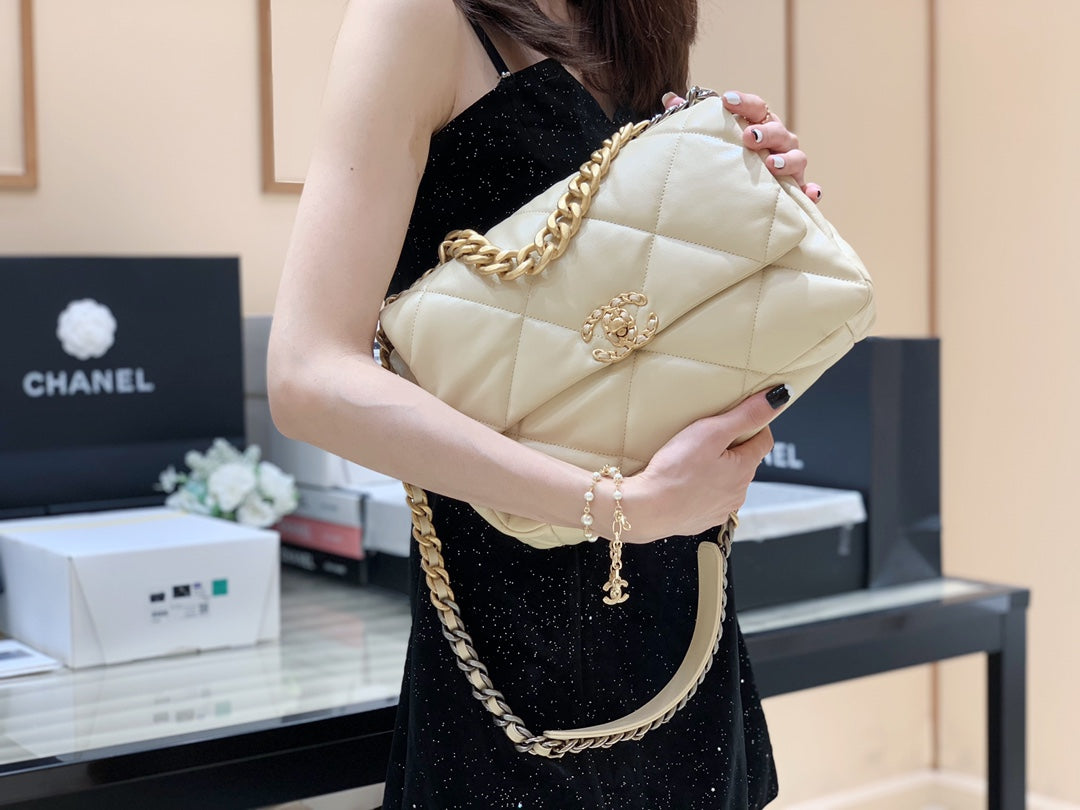 小香家-19Bag 米色金扣 中號