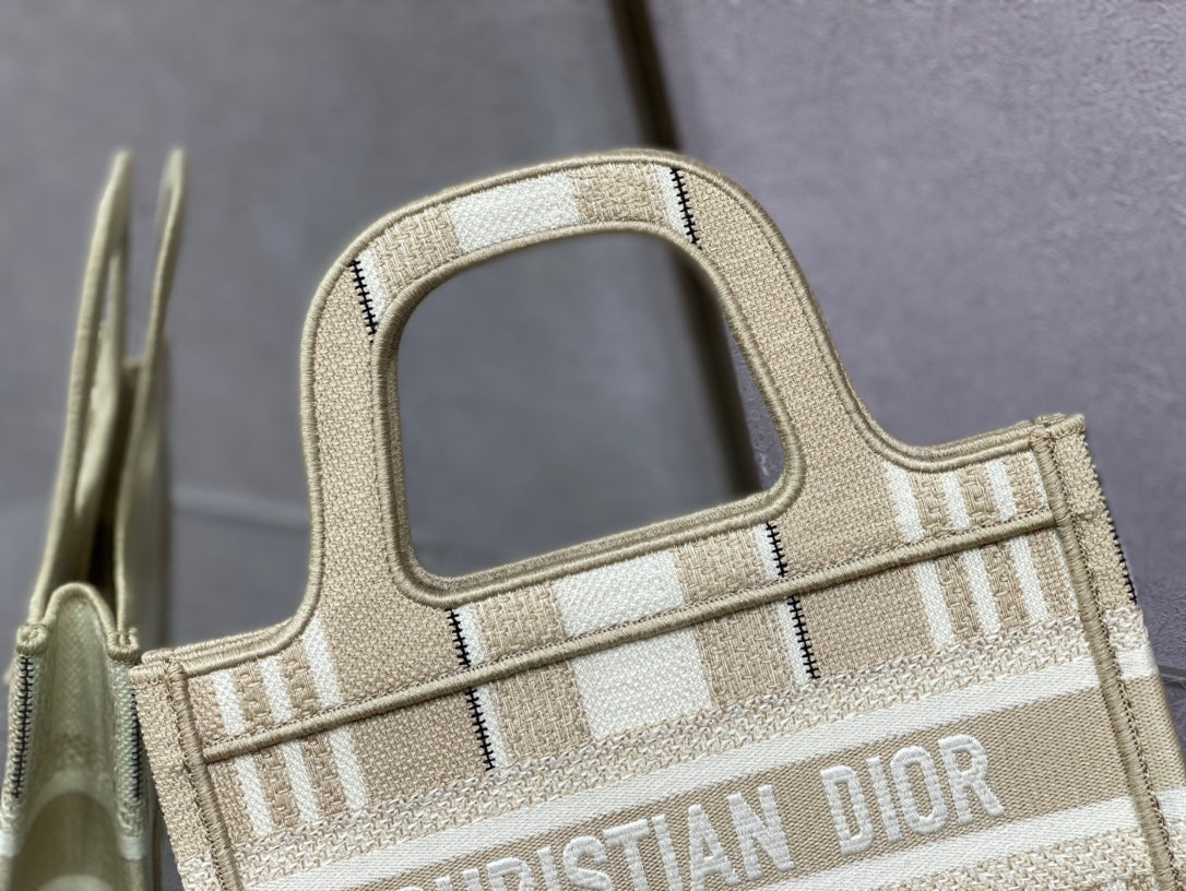 Dior Book Tote-Mini 23cm-米白條紋