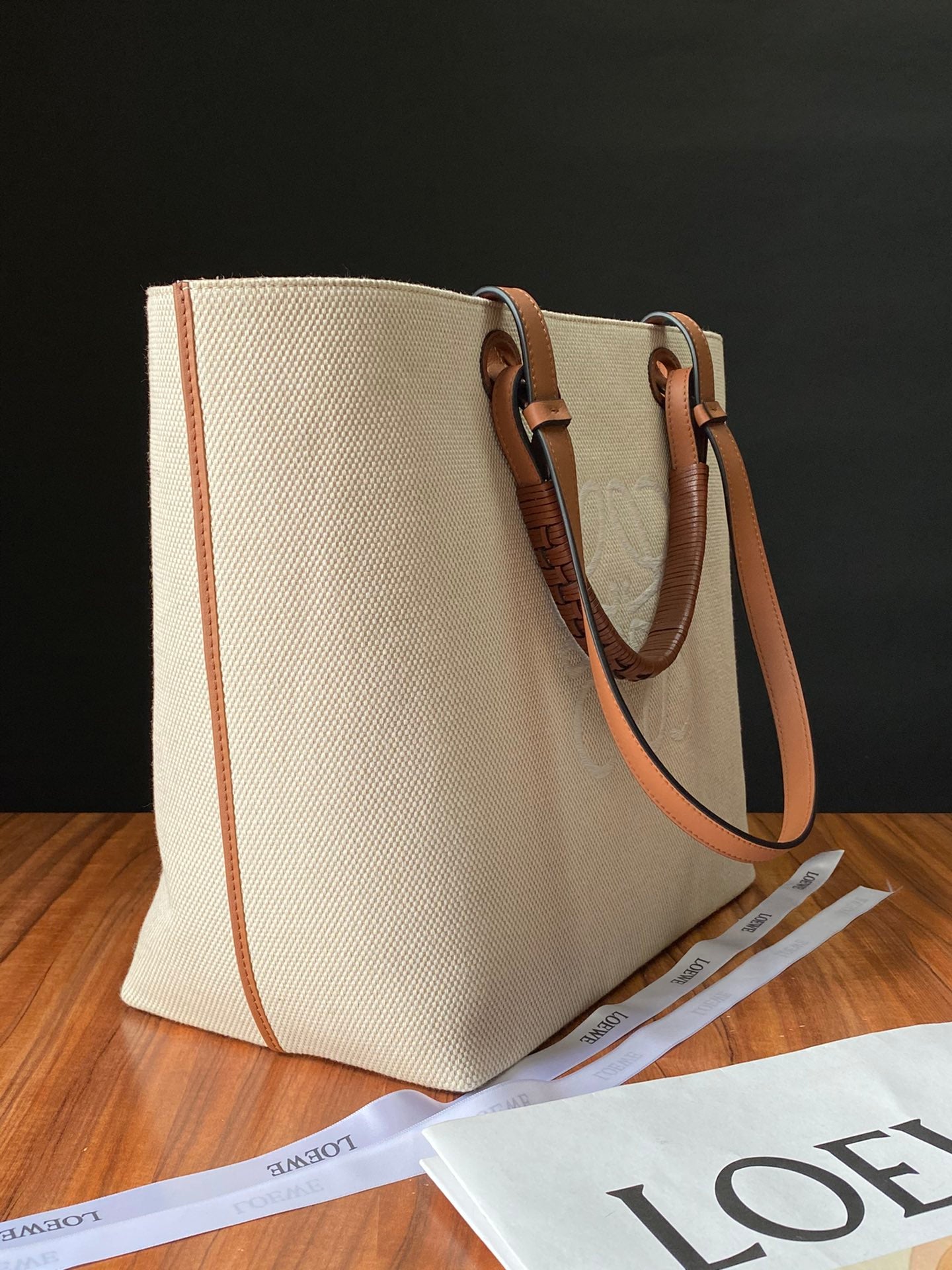 羅L威-Anagram Tote 刺繡印花 大號