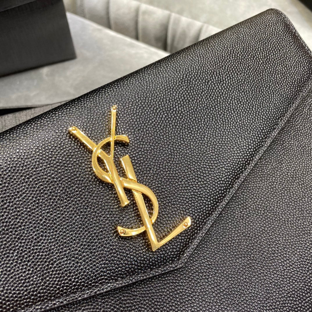 YSL ptown_新品手拿包-黑色魚子醬皮金釦