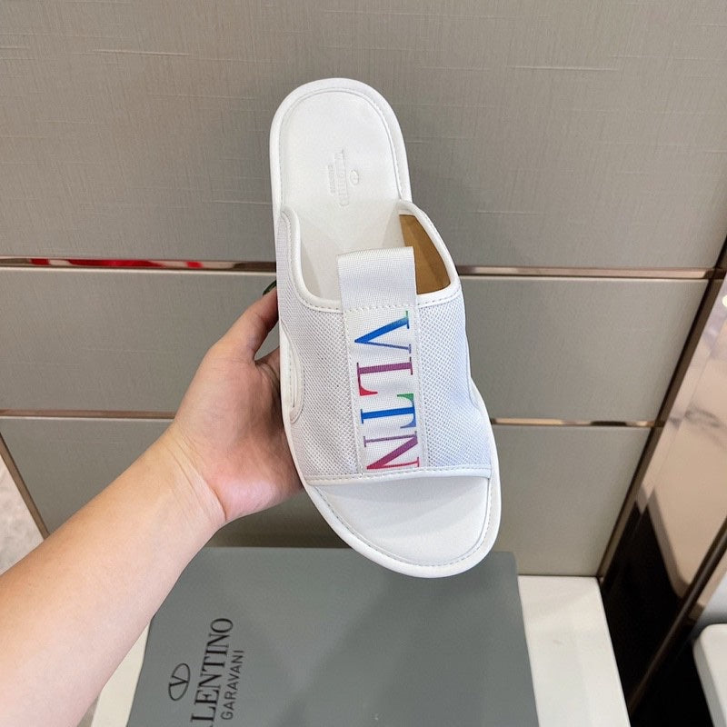 Val-2022新款 牛皮拖鞋 白色