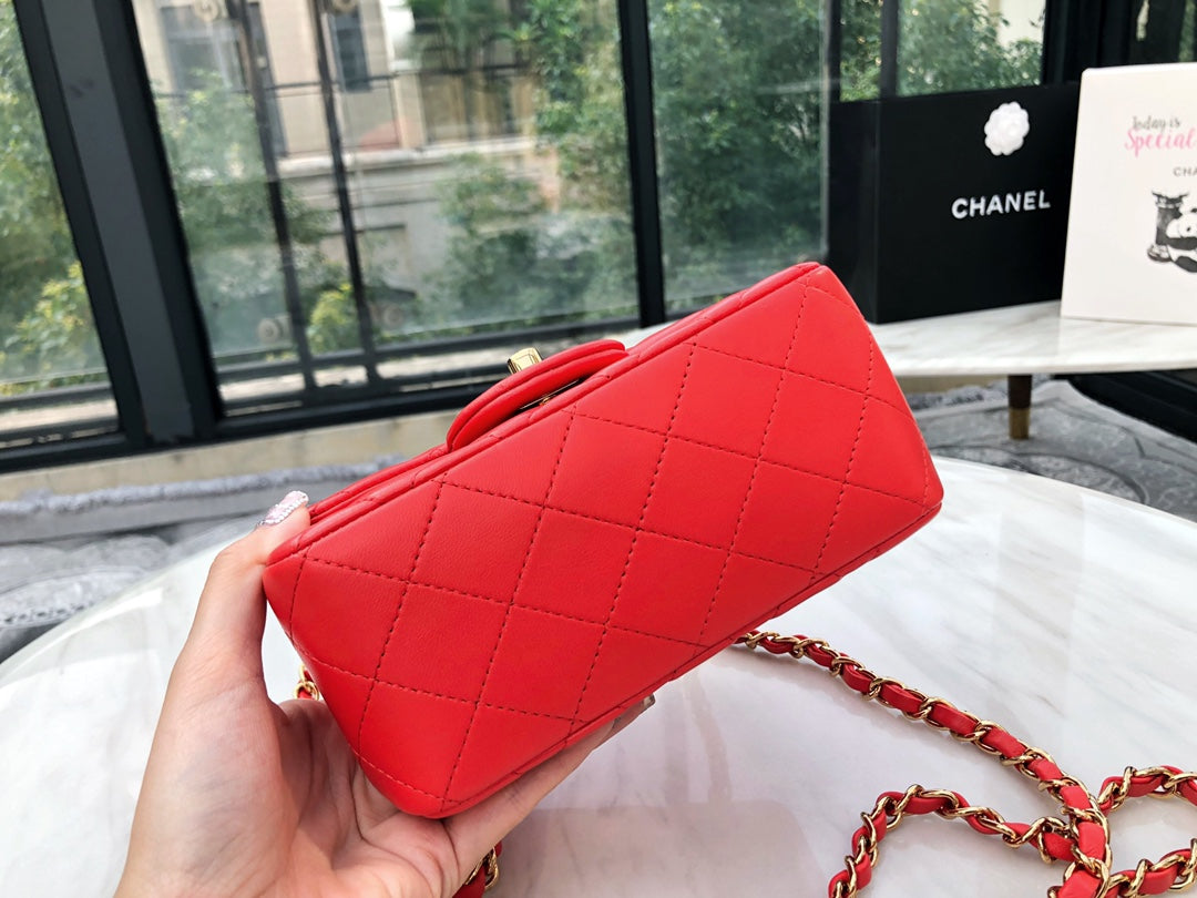 小香家-2019春夏 CF包方胖子 羊皮 紅色金扣 17cm