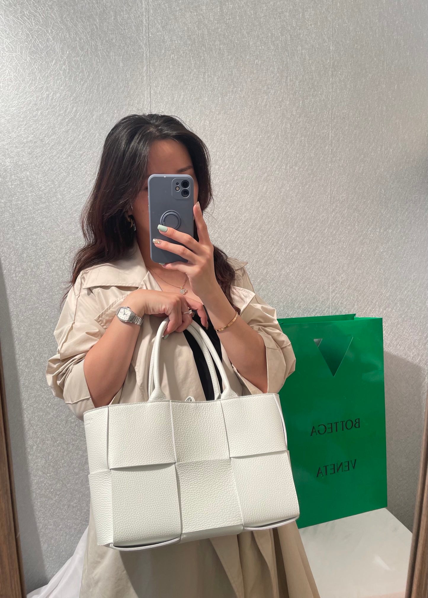 B編織-Tote 大格編織 托特包 上身圖 白
