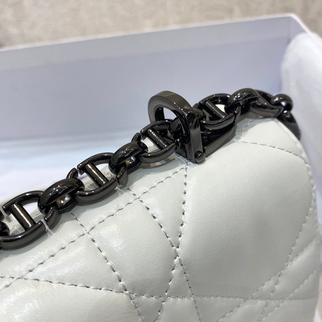 Dior-Caro 菱格紋 胖胖包 小號 黑色