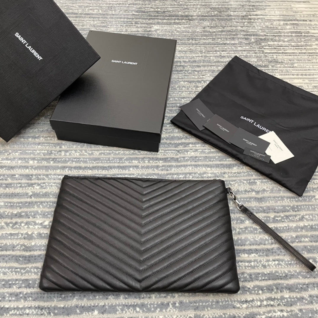 YSL MONOGRAM 大號手拿包-黑色小牛皮銀扣-36cm