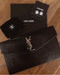 YSL ptown_新品手拿包-黑鱷魚紋銀扣