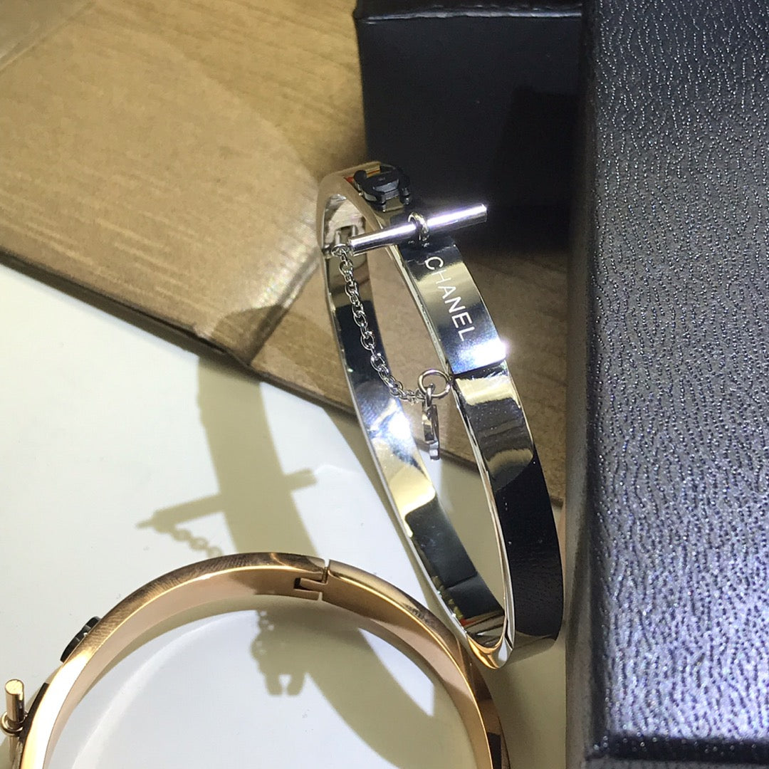 Chanel 情侶手鐲