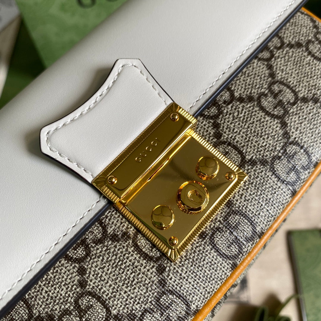 Gucci 鎖扣鏈條包 長夾
