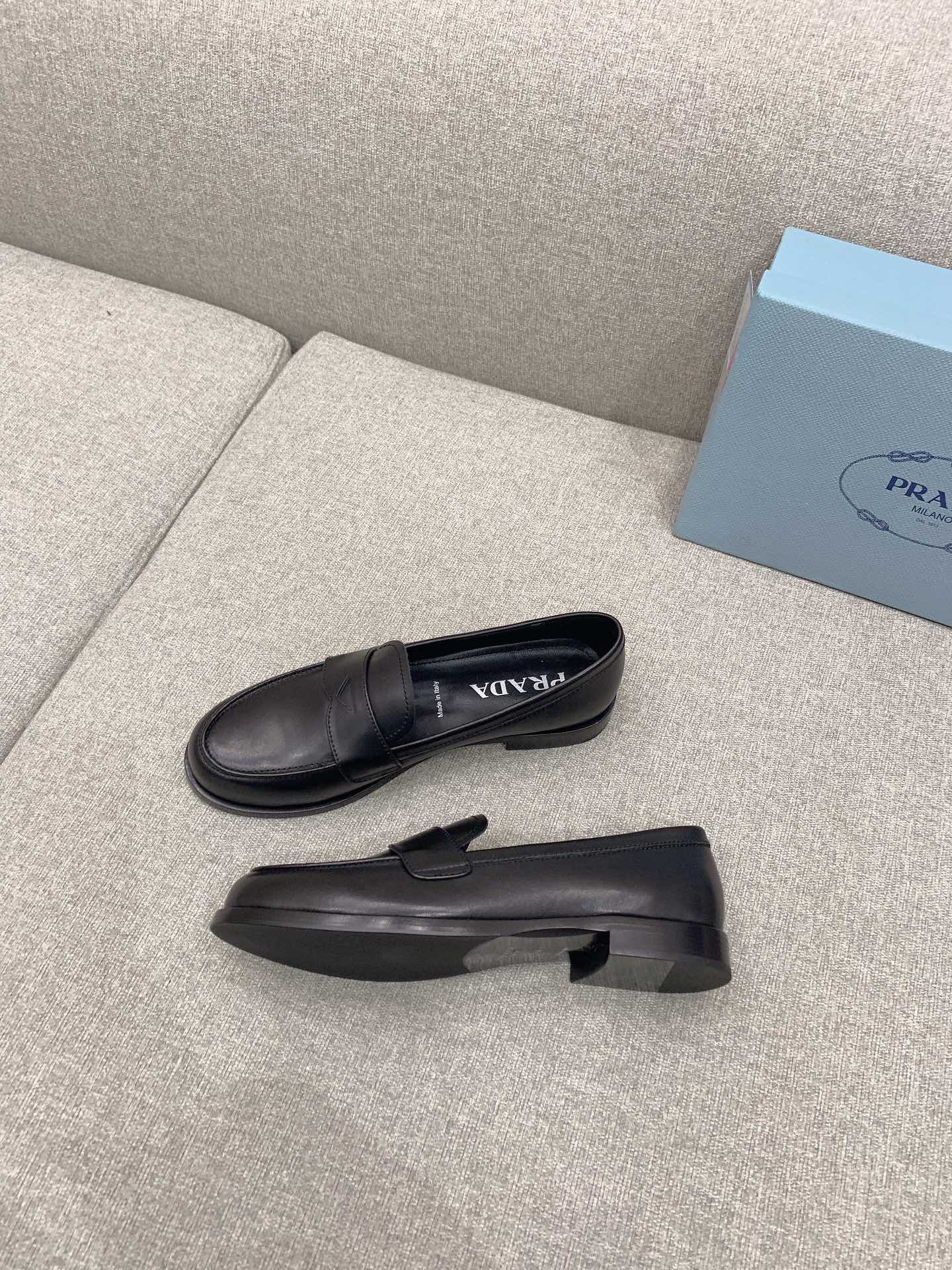 Prada 鞋-Prada 平底樂福鞋