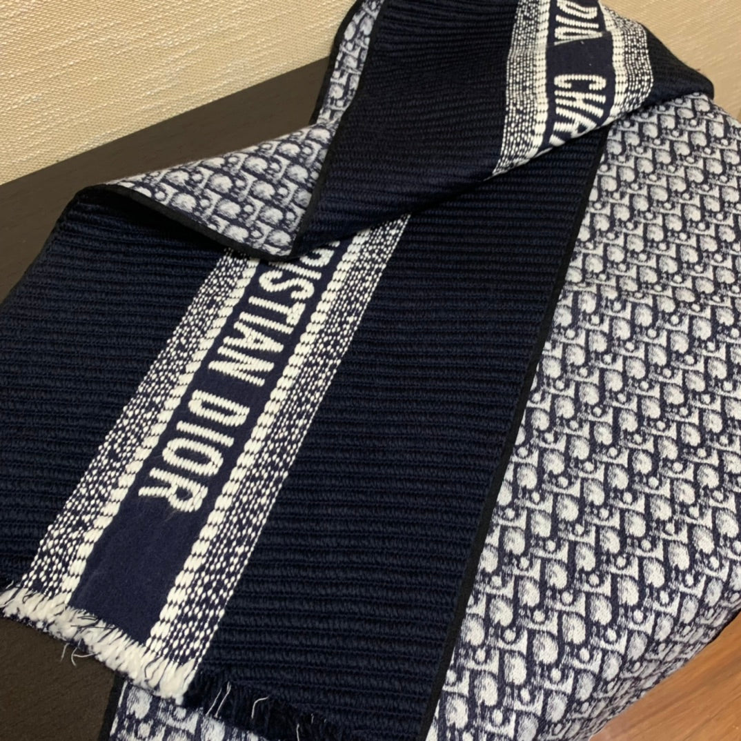 迪D家-Oblique 印花雙面圍巾 羊毛和桑蠶絲混紡面 黑色