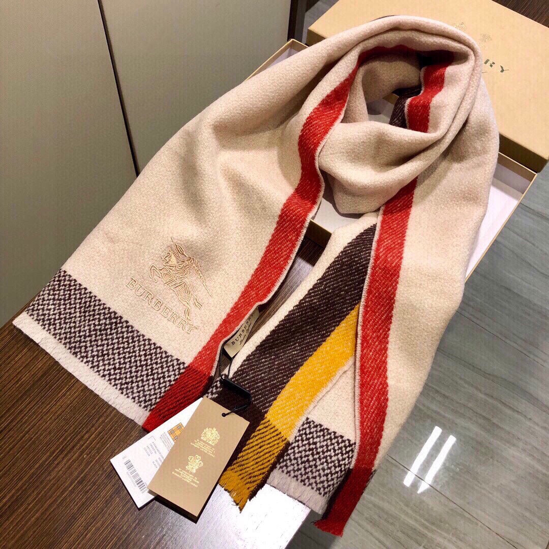 巴B家-羊羔絨圍巾 32*180cm