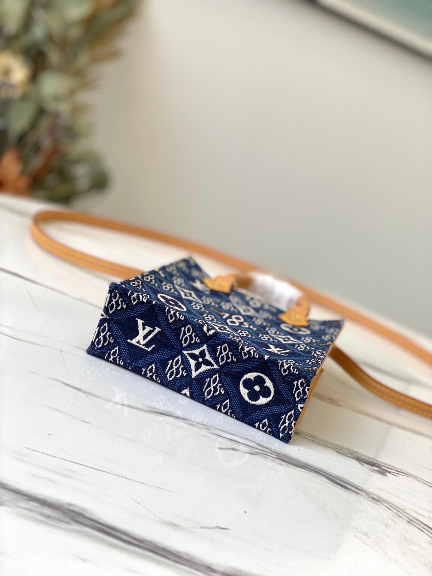 M80288 路L家-Petit Sac Plat 手袋  Since 1854 提花織紋
