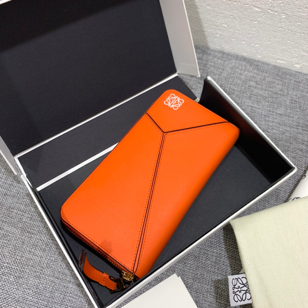 Loewe Puzzle zip around wallet 拉鍊長夾