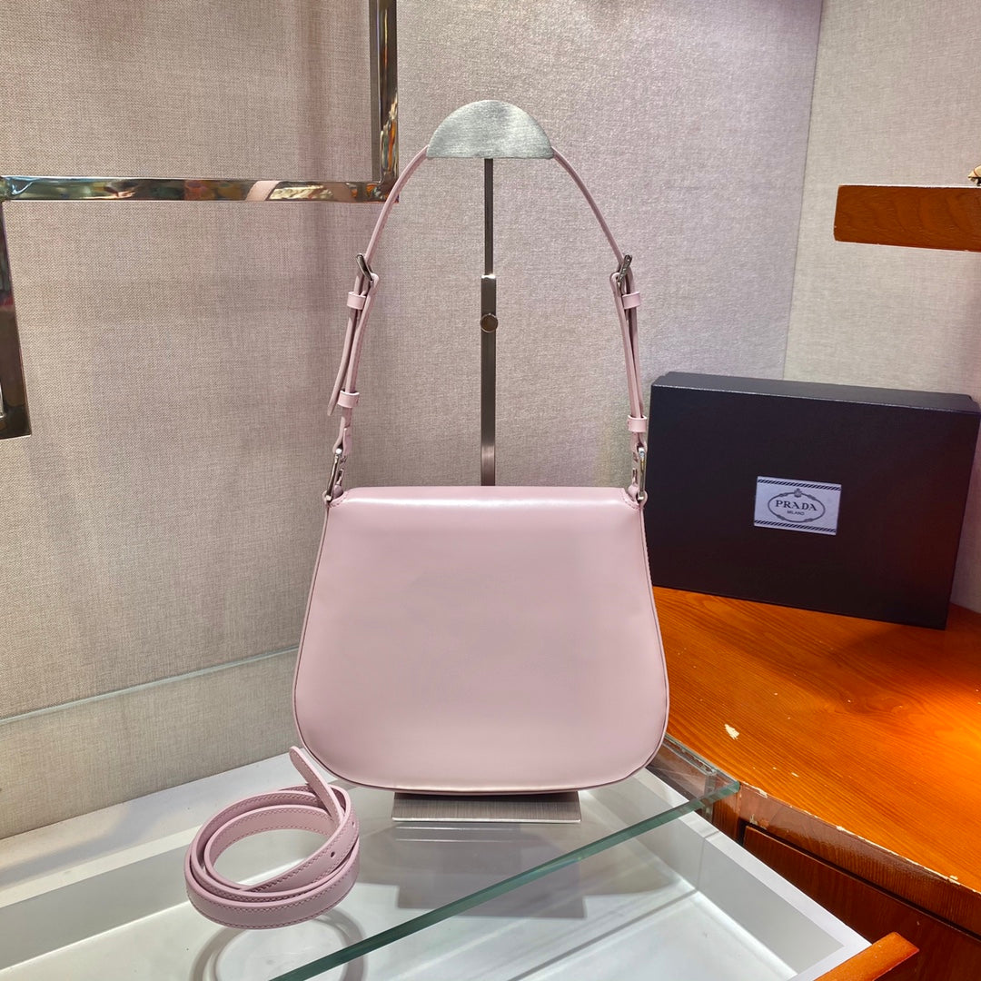 普P家-新款中古 Cleo腋下包 大號 粉色