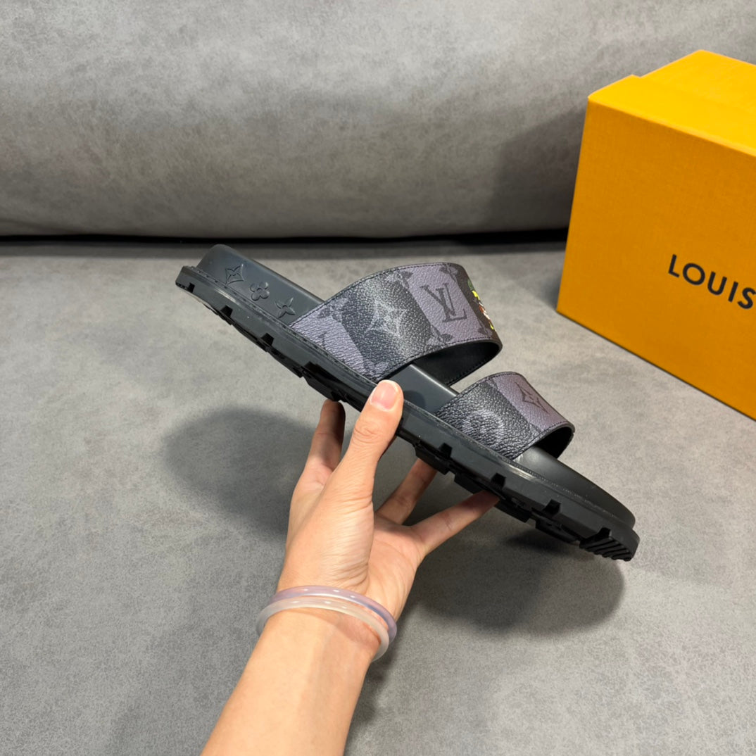 Lou-2022春夏新款 鴨子圖拖鞋