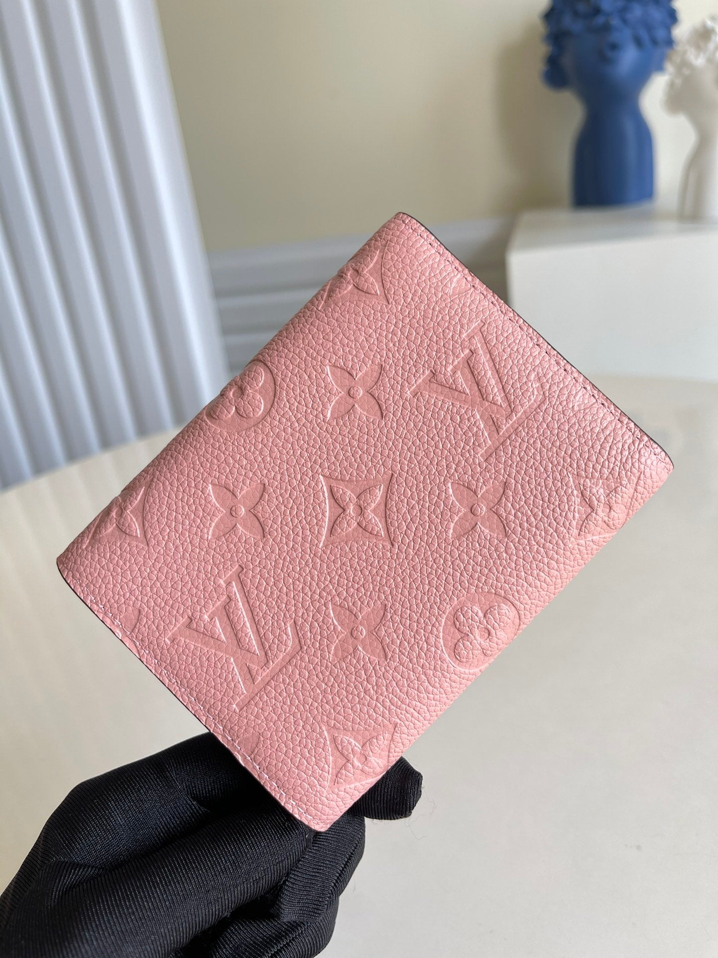 LV M64060 三折短夾